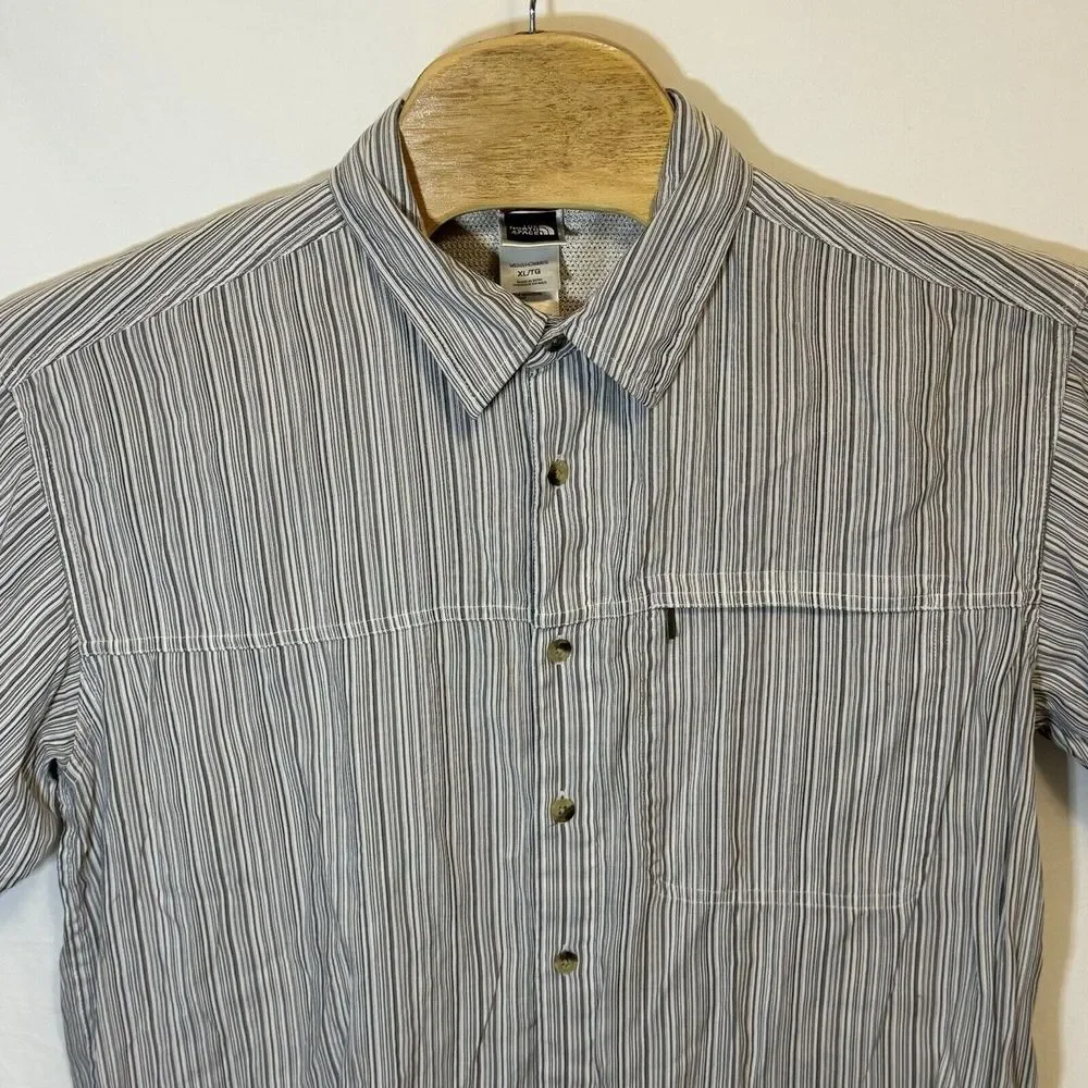 The‎ North Face Men's XL Gray Striped Short Sleeve Hiking Outdoor Button Shirt